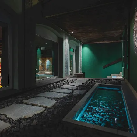 The Rex Otel
