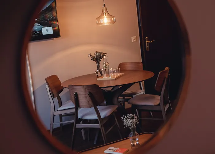 Отель The Rex 4*